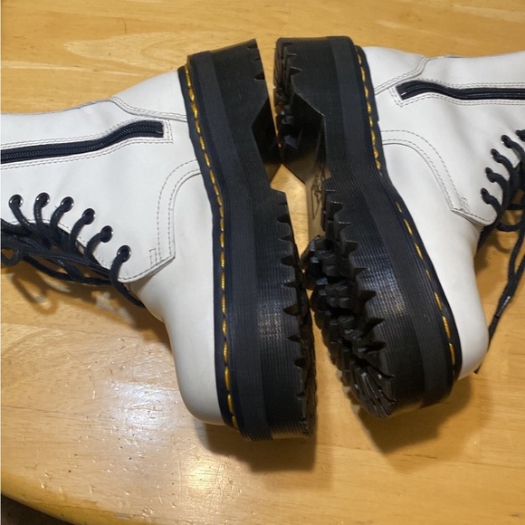 Dr. Martens JADON PLATFORM BOOTS WHITE - Picture 4 of 7